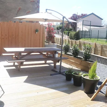 Le Logis De Laura Hébergement de vacances