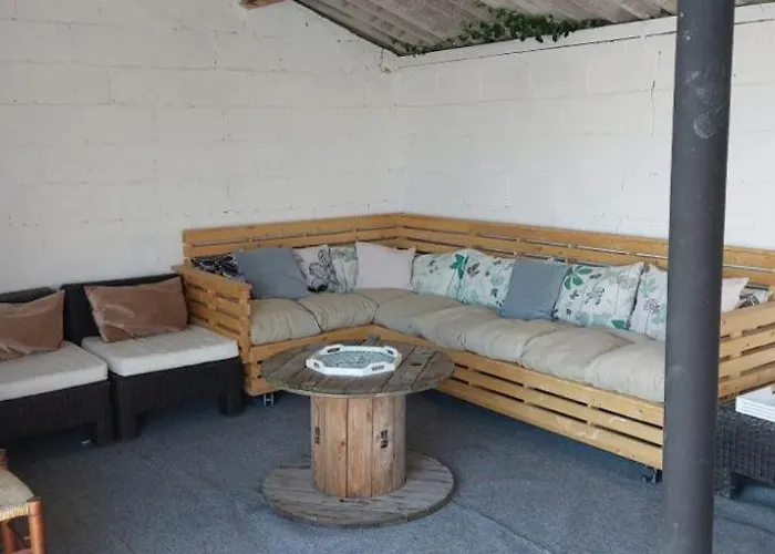 Le Logis De Laura Tremont (Maine-et-Loire)